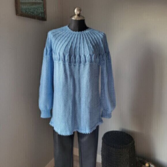 Handmade knit Sweater Blue Sz L-XL - Picture 2 of 13